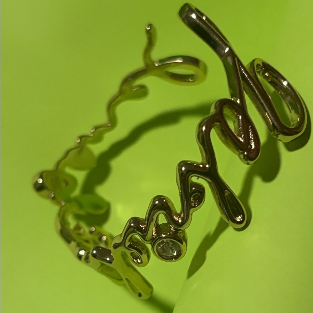 Gabrielle Chanel CC Script Cuff - Picture 3 of 11